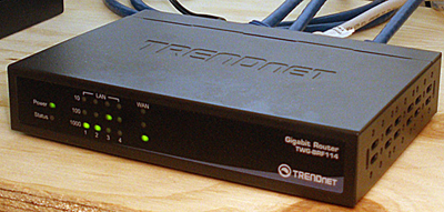 TRENDnet TWG-BRF114 (Version 1.0R)  4-Port Gigabit Firewall Router